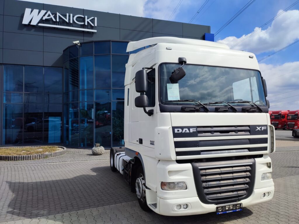 DAF XF 105.460 FT / LOWDECK / 2012 rok