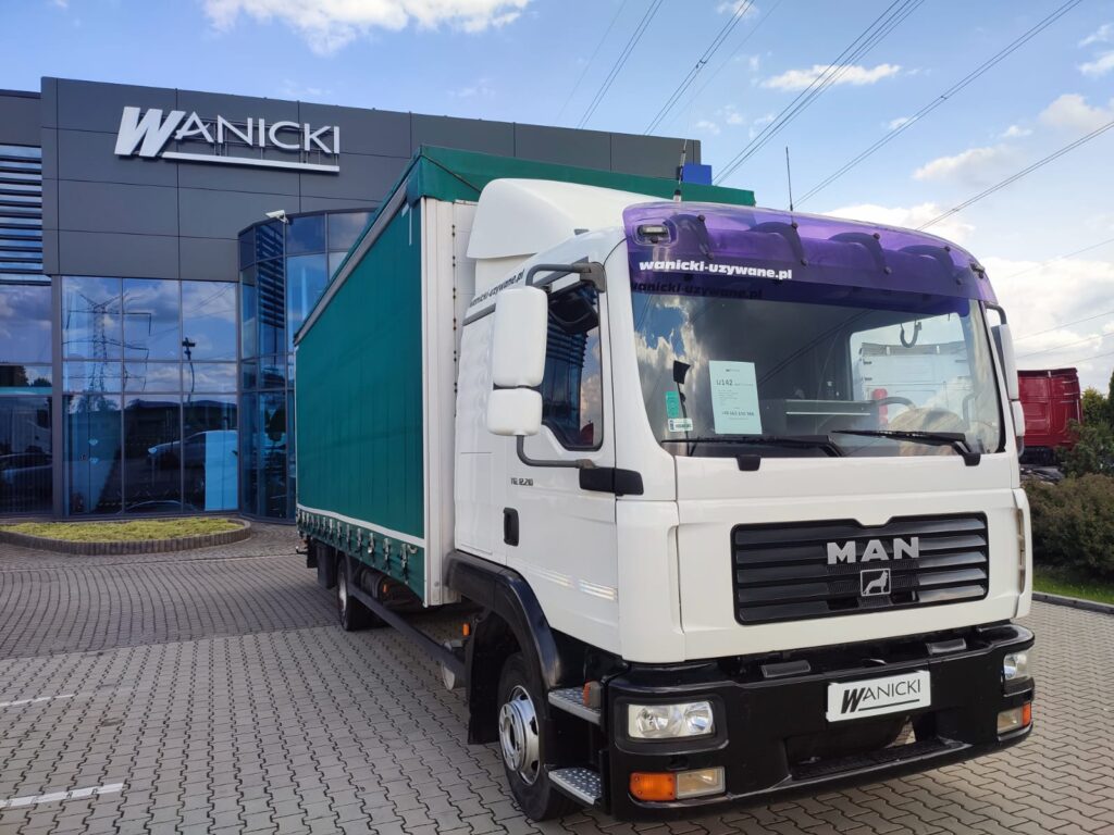 MAN TGL 12.210 / WINDA / 2006 rok