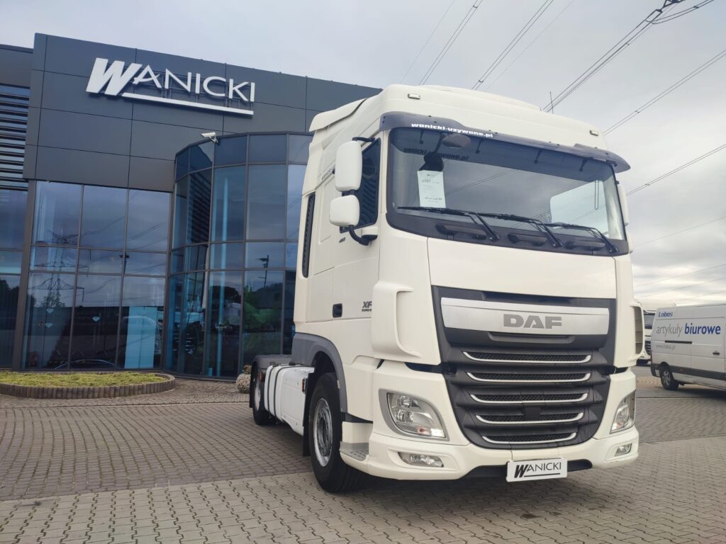 DAF XF 460 FT / STANDARD / 2015 rok